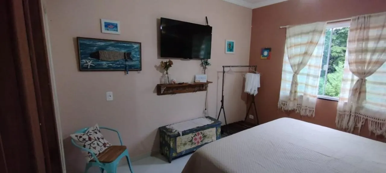 Pernoites No Atelie La Rosa I Hotell Itapoa  Pensionat